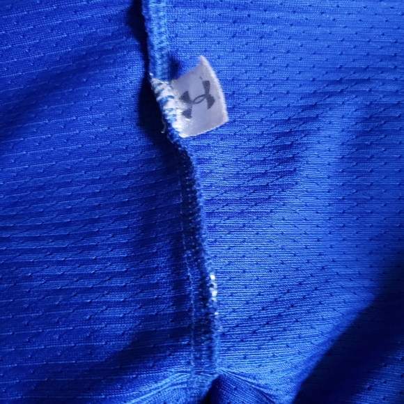 Under Armour Women's Soccer Breathable V-Neck Shirt/Jersey Size Small - Picture 5 of 5